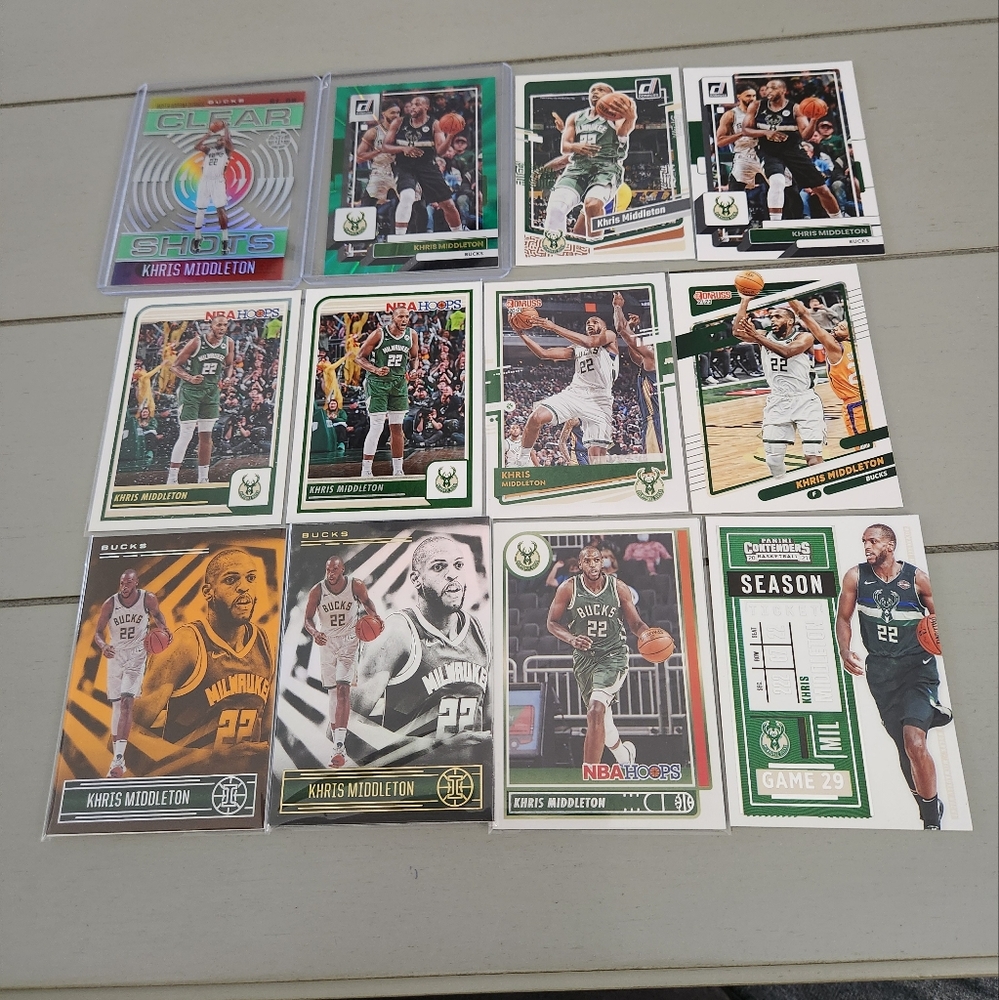 Kris Middleton x12